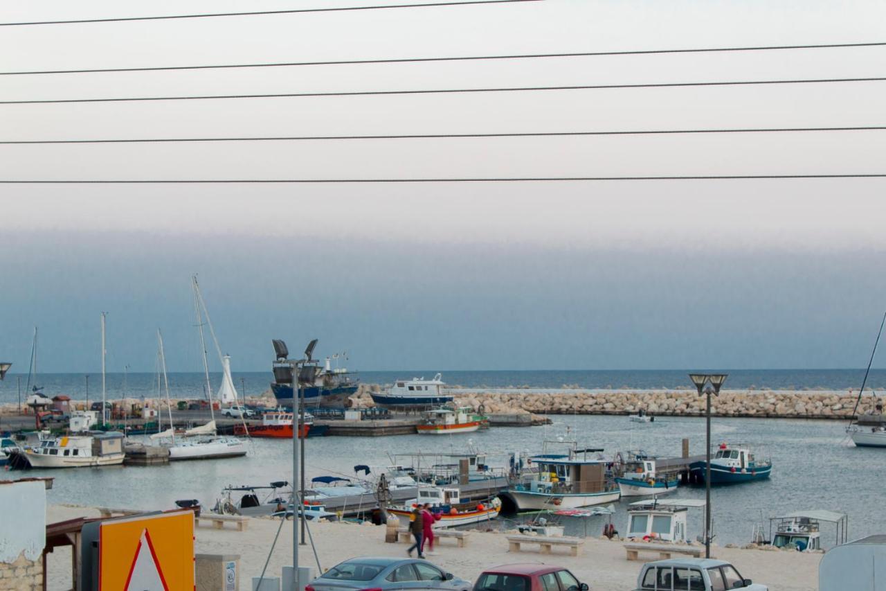 Penthouse With Roof Garden In Zygi Village Marina Larnaca Extérieur photo